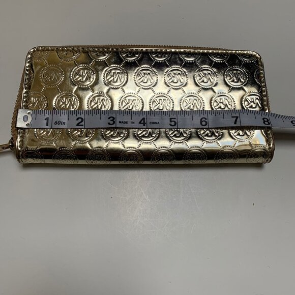 Michael Kors Long Wallet - Picture 5 of 5
